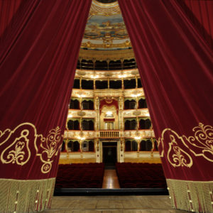 Teatro Grande - Reporter agenzia